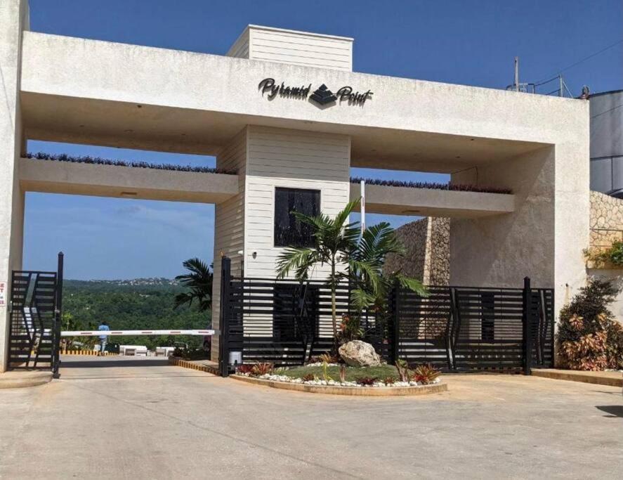 Casa Bella Vista @ Pyramid Point Villa Ocho Rios Exterior photo